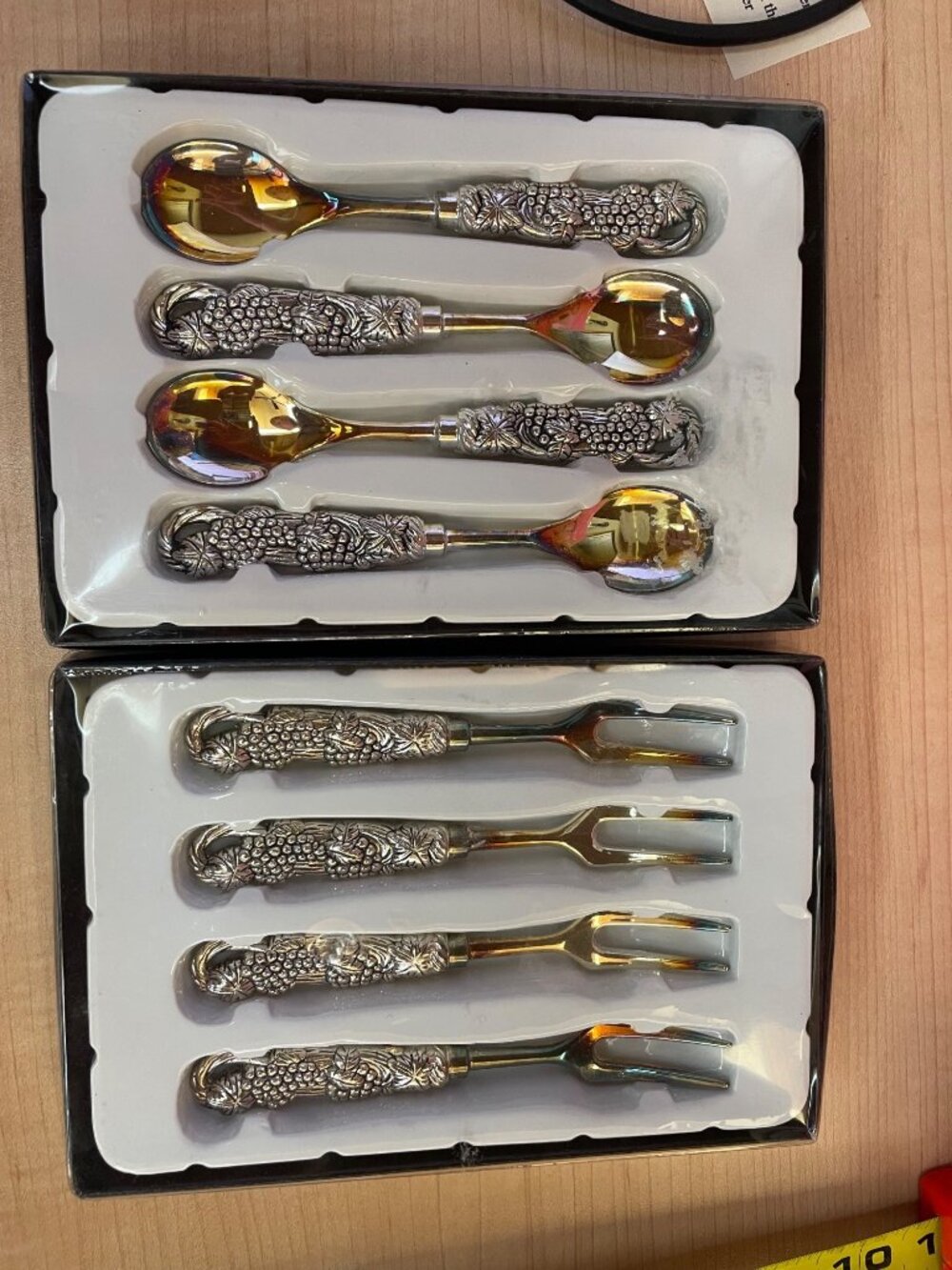 Elegant 6-Piece Gold & Silver Spoon And Fork Set With Ornate Floral Handles - Pe